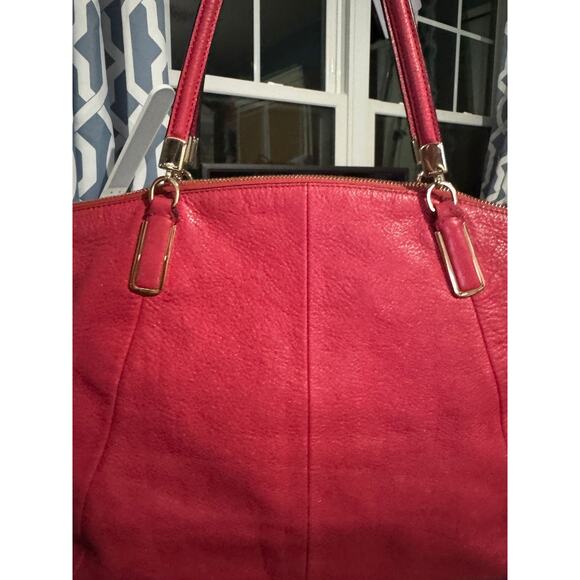 A114 Coach Madison Kelsey Red purse - Picture 3 of 3